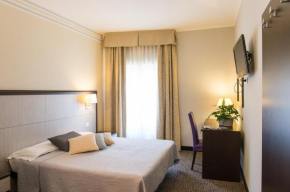 Гостиница Hotel Alpi Resort  Турин